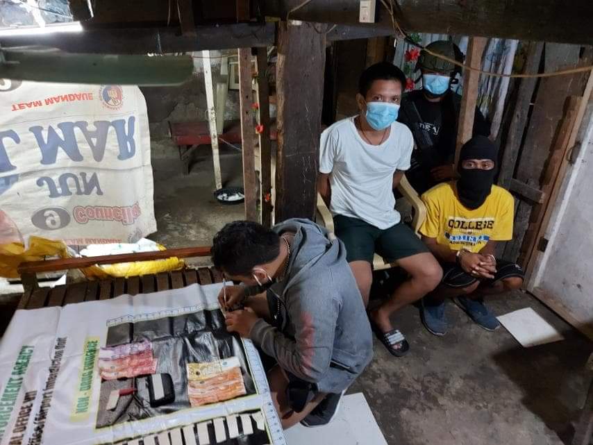 Two men with at least P348,000 worth of suspected shabu are arrested by agents of the Philippine Drug Enforcement Agency in Central Visayas (PDEA-7) during a buy-bust operation on Monday noon, July 13, 2020 in Barangay Pasil, Cebu City. | Photo from PDEA-7