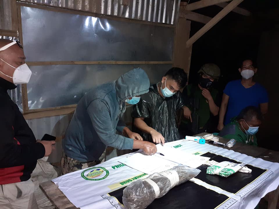 PDEA-7 nabs tanod with P60k illegal drugs