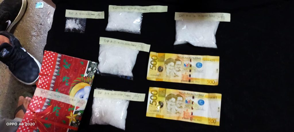 At least P1 million worth of suspected shabu are confiscated from a high-value individual, who was arrested in a buy-bust operation conducted in Sitio Lawis, Barangay Mambaling, Cebu City this Sunday afternoon, August 23, 2020. | Contributed Photo