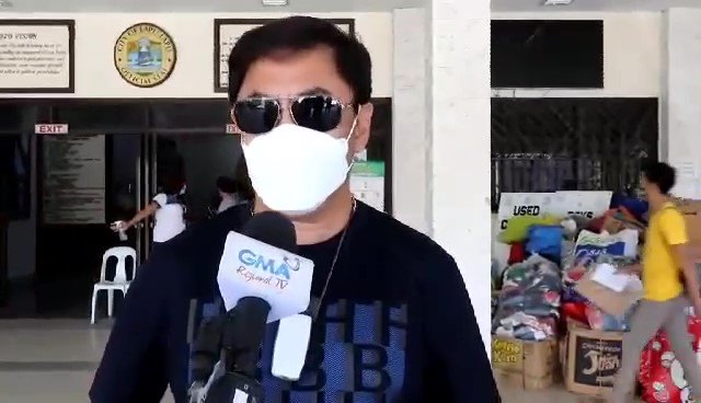 Lapu-Lapu City Mayor Junard "Ahong" Chan is encouraging Oponganons to continue to donate whatever they can give for typhoon Rolly victims in Bicol. CDN Digital | Futch Anthony Inso