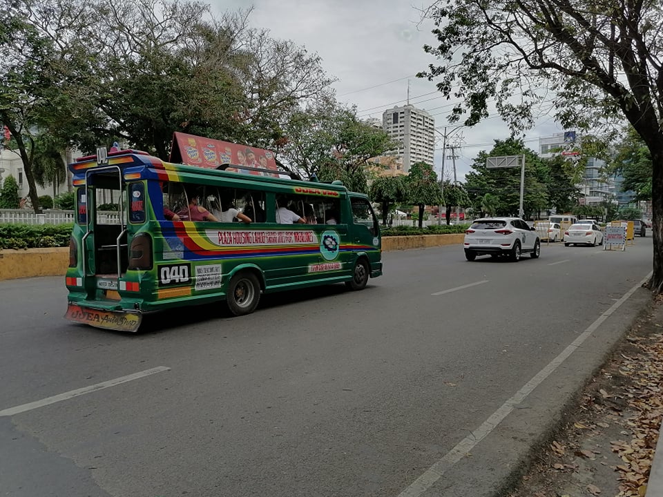 LTFRB-7 ON MODERNIZED JEEPNEYS. The Land Transportation Franchising and Regulatory Board in Central Visayas says that traditional public utility jeepneys will soon be replaced by modernized jeepneys. | CDN Digital file photo