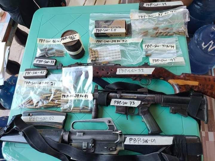 High-powered firearms, explosives seized from ‘chief tanod’ in Balamban