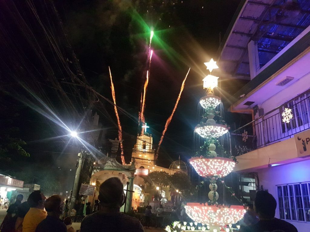 Barangay Inayawan's Christmas tree-fountain's lighting ceremony on December 12, 2020. | Delta Letigio