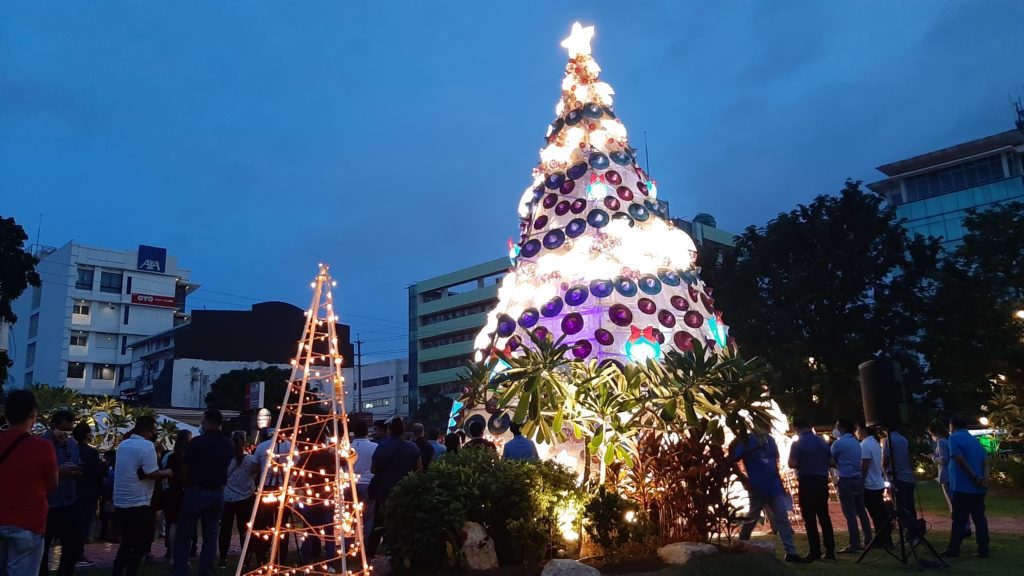 IN PHOTOS: Capitol lights Tree of Hope anew