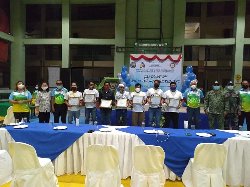 Seven drug surrenderers or drug warriors of Barangay Ibabao-Estancia, Mandaue City have graduated from a four-month community-based drug rehabilitation program on Saturday, March 6, 2021. | Photo courtesy of Barangay Ibabao-Estancia Captain Romulo Echavez Jr. 