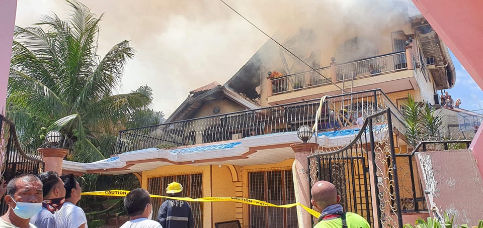 NAGA FIRE: The house that was owned by Jovita Thayer is destroyed by a fire in Barangay West Poblacion in Naga City at past noon today, March 7. | Photo from Naga City Fire Office