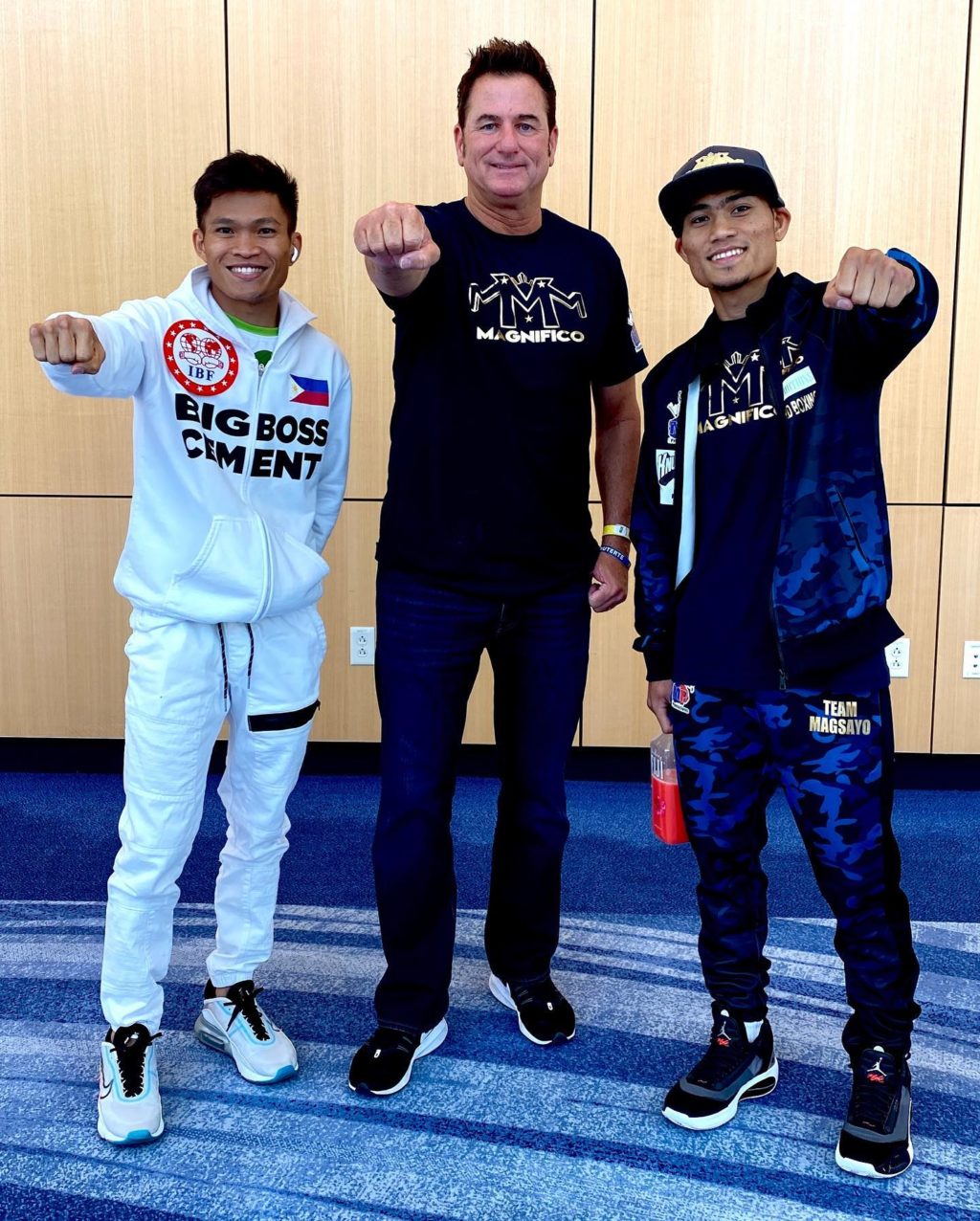 Ancajas ready for title defense. In photo is American boxing promoter Sean Gibbons is flanked by Jerwin Ancajas (left) and Marg Magsayo (right) after the official weigh-in in Uncasville, Connecticut, USA. Photo from Mark Magsayo's official FB page