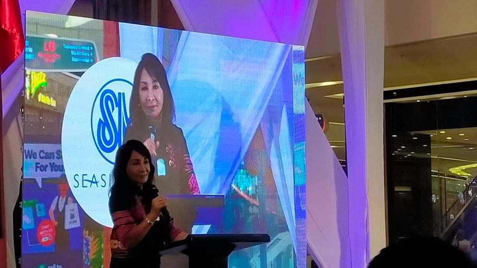 Cebu Governor Gwendolyn Garcia says she will run for reelection because she believes Cebu needs her more than the national government. | Delta Dyrecka Letigio 