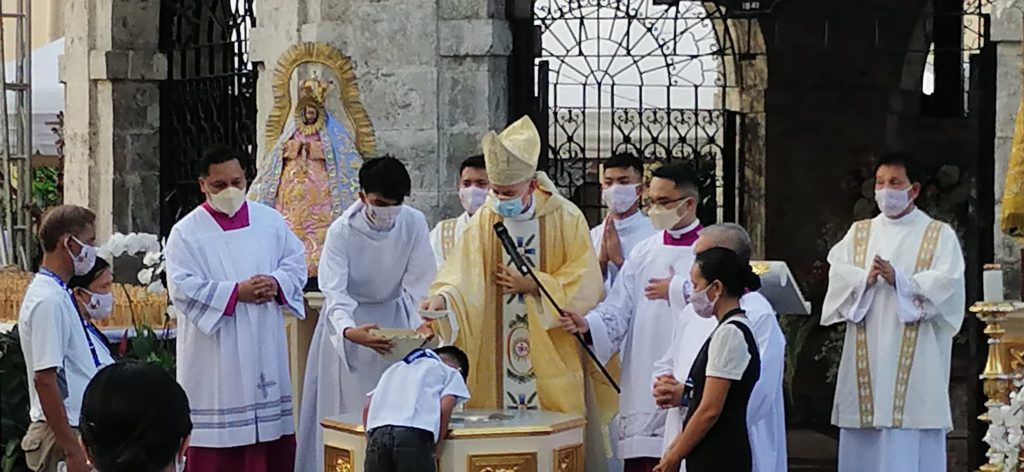 LOOK: Archbishop Charles Brown, Papal Nuncio to the Philippines, baptizes at least seven children during the Pontifical Mass commemorating the 500th Anniversary of the First Baptism in the country | CDN Digital Photo Morexette Marie B. Erram