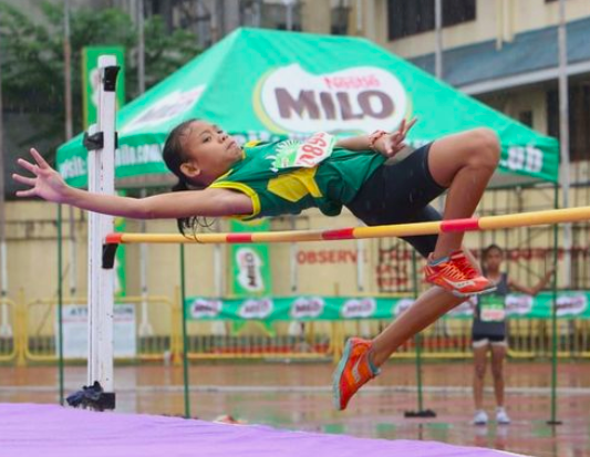CCSC reopening is welcomed by USC-BED Warriors track team. In photo is Juliana Nicole Loberanis of USC-Bed clears the pole during her high jump competition in the Milo Little Olympics at the Cebu City Sports Center. | CDN file photo