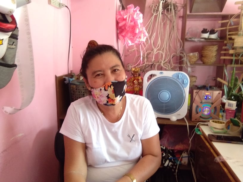 FLOWERS FROM FAMILY. Florist-mom, Helen Magno, says she will be happy to receive flowers from her children this Mother's Day -- this makes her feel loved. | Mary Rose Sagarino