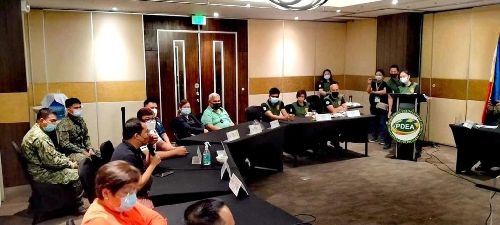 PDEA-7 says cooperation made drug clearing program in 2 Cebu City barangays possible. Photo shows Regional Oversight Committee during the deliberations for the declaration of two barangays in Cebu City being declared drug-cleared on Friday, May 21. 