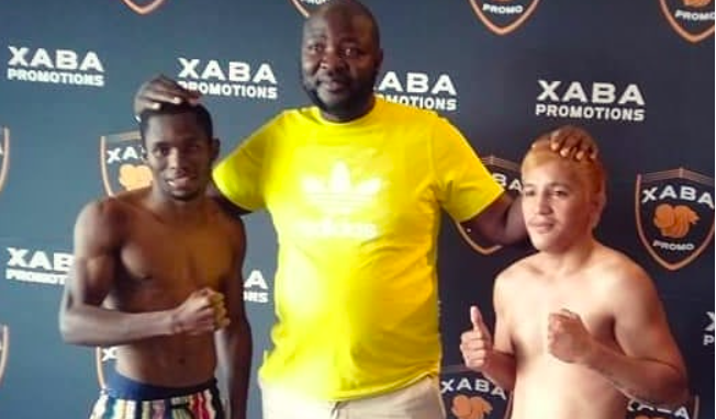 Joey Canoy (right) and his opponent Nhlanhla Tyirha are seen posing for the cameras after their official weigh-in for their scheduled WBA inter-continental light flyweight title showdown in South Africa. | Photo from Sanman Promotions FB page