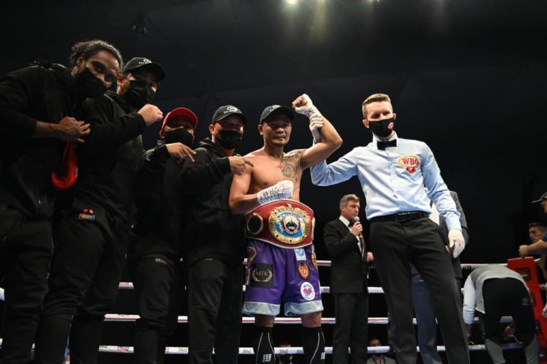 Donnie “Ahas” Nietes celebrates along with his team after winning the WBO international super flyweight title versus Pablo Carillo in Dubai, UAE last April 4. | Photo from D4G Promotions