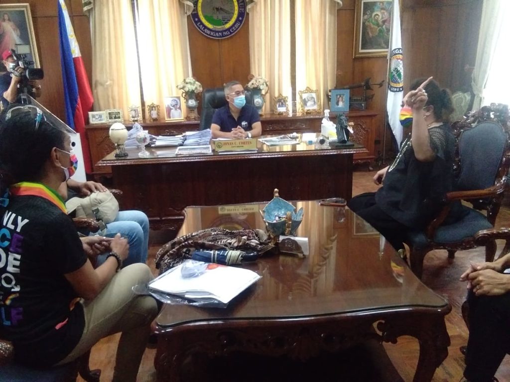 KAABAG LGBTQ OFFICERS MAKES COURTESY CALL. Lawyer Regal Oliva, head of the KAABAG LGBTQ community, together with other officers of the group, pays a courtesy call to Mandaue City Mayor Jonas Cortes to inform him of the group's monthlong Pride Month activities. | Mary Rose Sagarino 