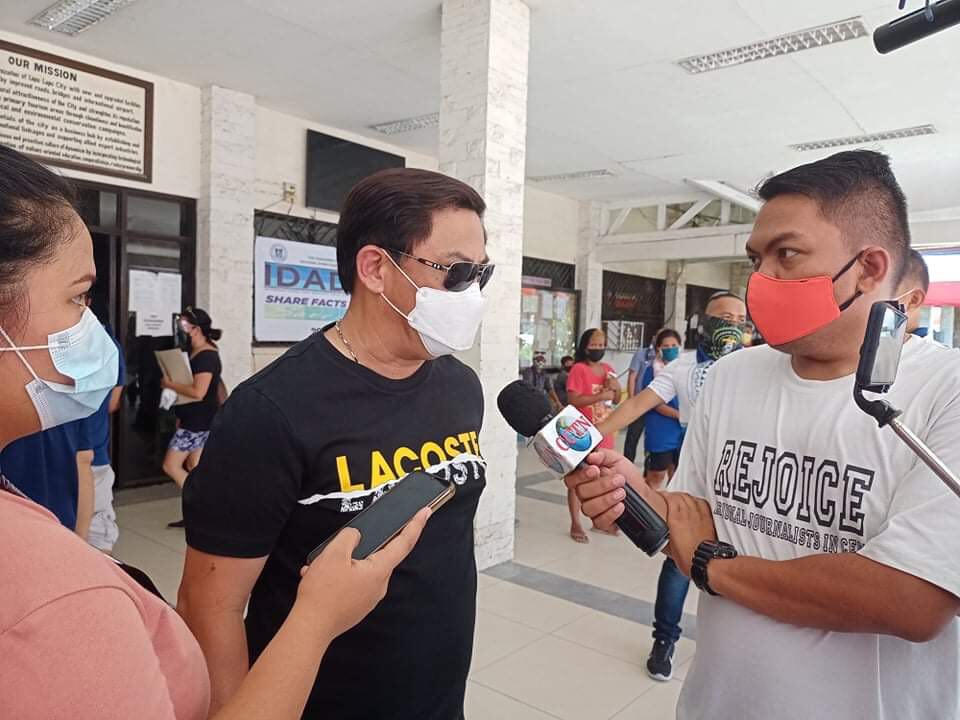 CHARTER DAY BONUS RELEASED. Lapu-Lapu City Mayor Junard Chan says the P3,000 Charter Day bonus of City Hall employees has already been released. | Futch Anthony Inso