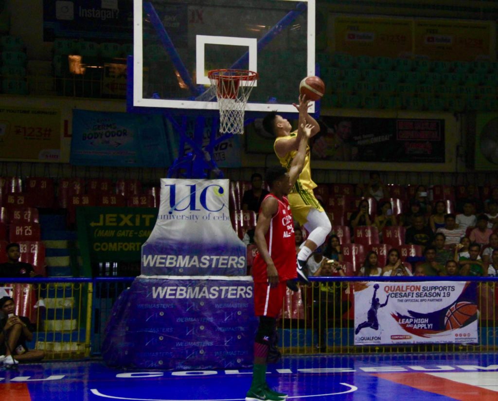 Miguel Gastador shows his dunking prowess at the Cesafi slam dunk contest. (CDN File Photo)