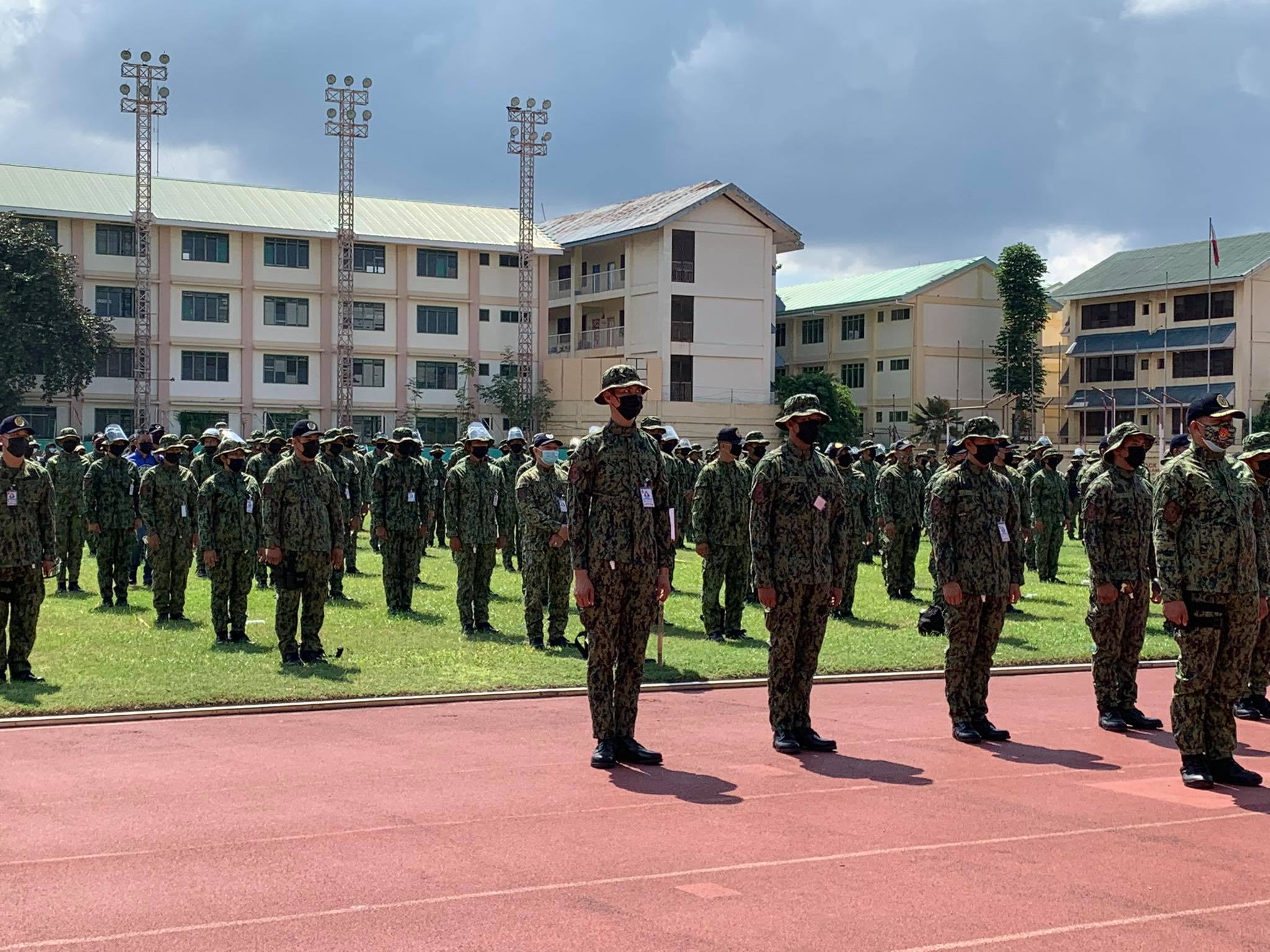 700 cops, military men to be deployed on Cebu City streets starting ...