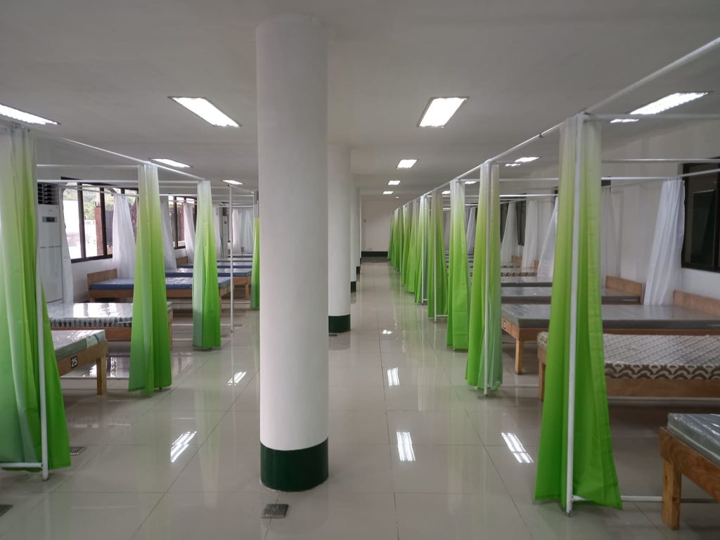 STEP-DOWN FACILITY TURNED OVER. The newly completed step-down facility in Mandaue City will be used as an extension of the Mandaue City Hospital for COVID-19 patients with light symptoms. | Mary Rose Sagarino