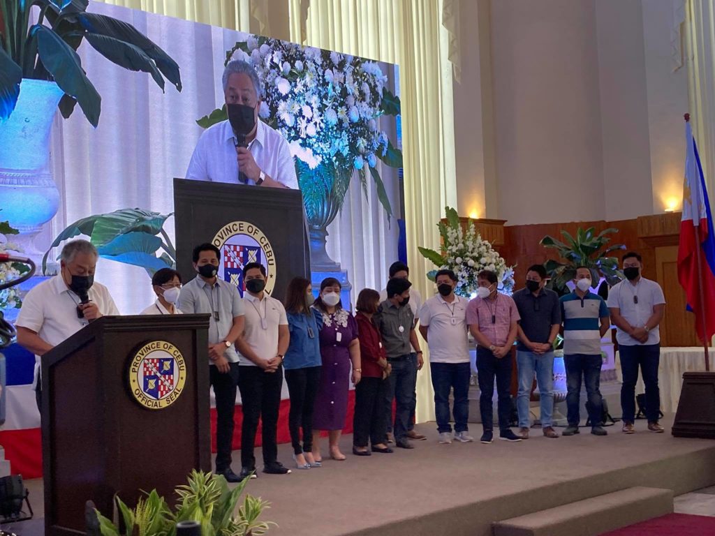 Cebu Vice Governor Hilario Davide III and other government officials honor the late Cebu Governor Pablo "Pabling" Garcia during a necrological service at the Capitol today, Sept. 24. | Mae Fhel Gom-os