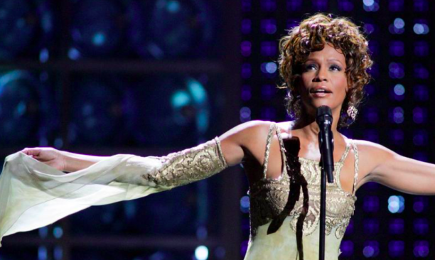 The Bodyguard. In photo is Whitney Houston performing  during the World Music Awards at the Thomas &amp; Mack Center in Las Vegas, Nevada, as a tribute to music mogul Clive Davis, who received the Outstanding Contribution to the Music Industry Award, Sept. 15, 2004. Image: Reuters/Ethan Miller