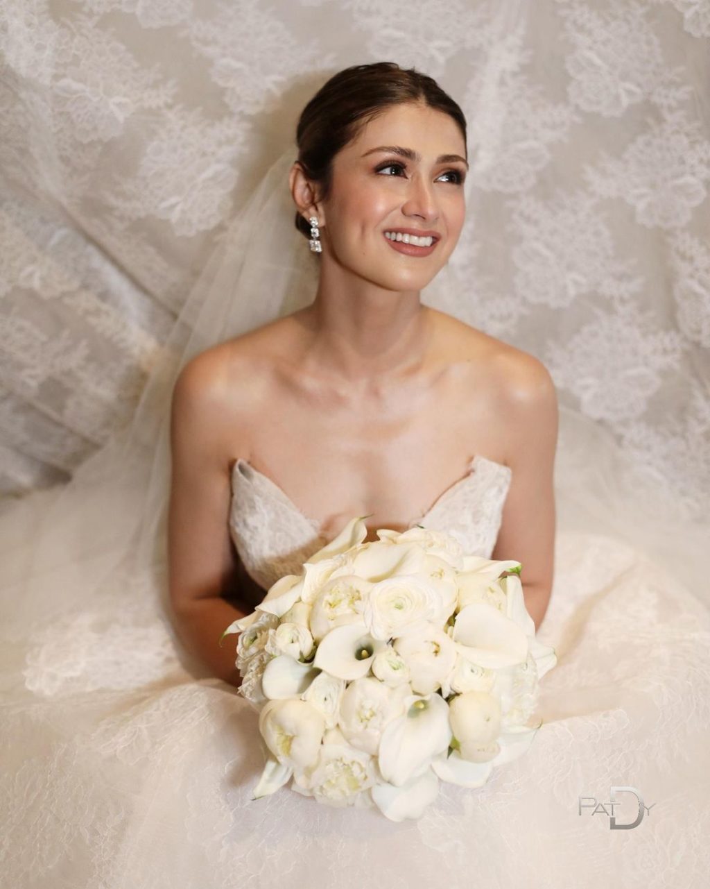 Carla Abellana in her wedding dress.