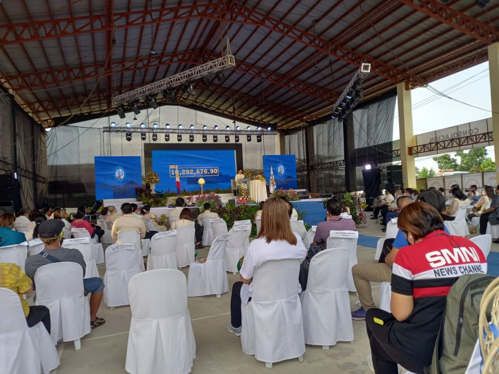 Mayor Joannes "Joyjoy" Alegado of Consolacion town says he will continue with the seafront city reclamation project in his State of the Town Address today, Oct. 25.  | Mary Rose Sagarino
