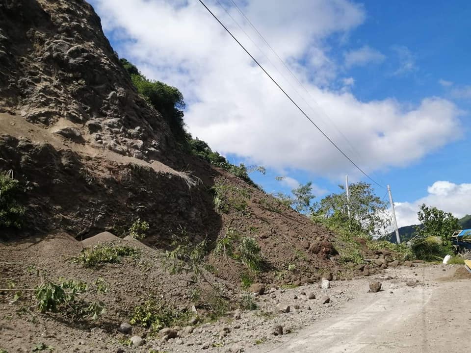 MANIPIS ROAD ROAD CLOSED DUE TO LANDSLIDE. In photo is the Manipis Road in Campo Kwatro where the landslide happened on Thursday morning.