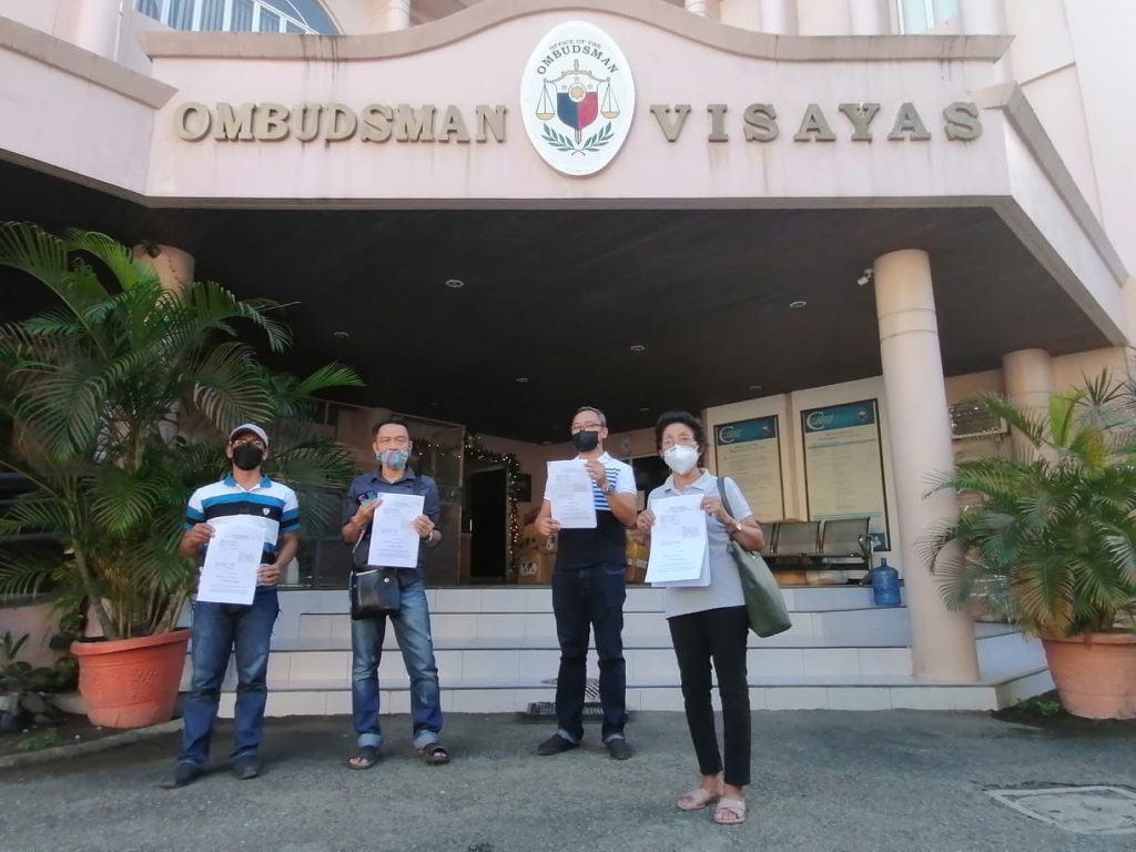 Representatinves of partylist group, Sanlakas-Cebu, has filed an administrative case against Cebu Gov. Gwendolyn Garcia for her alleged handling of COVID-19 in the province. | Morexette Marie Erram