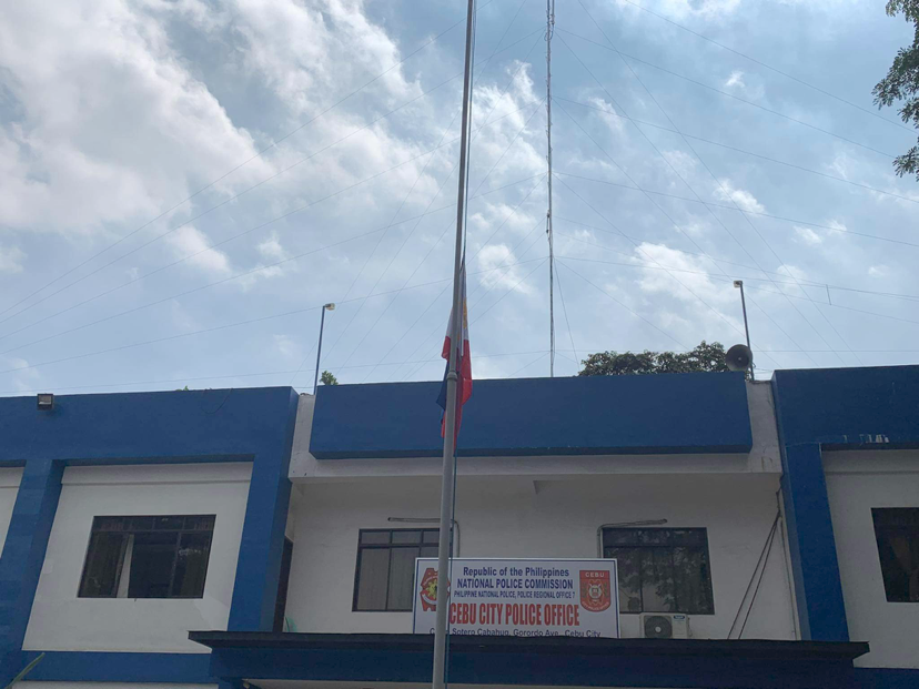 CCPO chief mourns the passing of the late Mayor Edgardo Labella. In photo is the Philippine flag being flown at half mast at the Cebu City Police Office headquarters. | Pegeen Maisie Sararaña