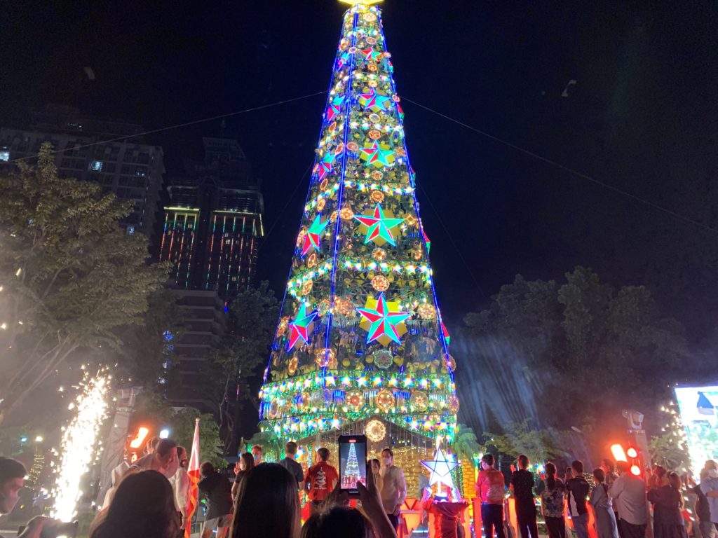 Cebu City has a 100-foot Christmas tree in Fuente Osmeña Circle.