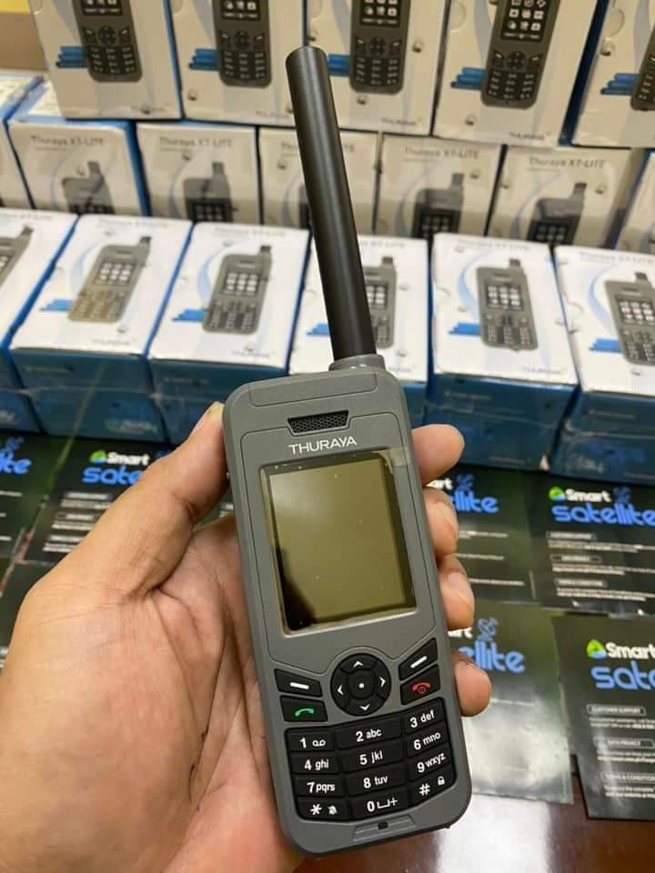 SATELLITE PHONES TO BARANGAYS. The Mandaue City government will give satellite phones to each of the 27 barangays in the city. | Photo courtesy of the Mandaue PIO