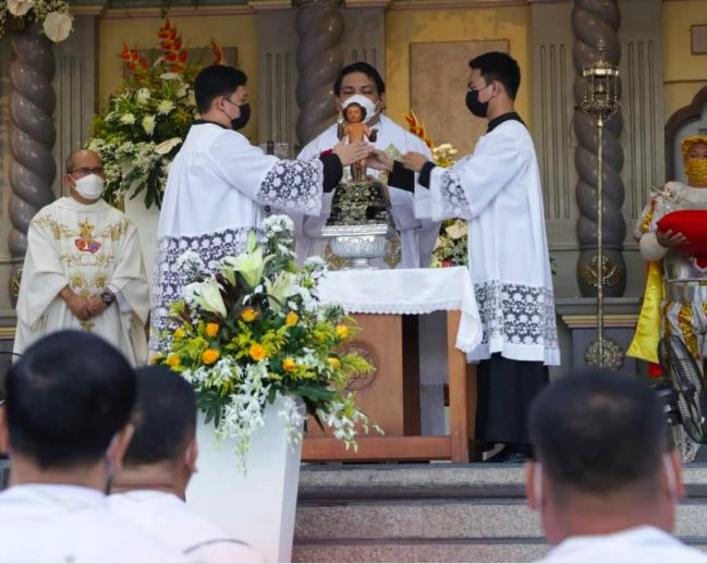 Fr. John Ion Miranda OSA celebrates the Hubo Mass for the Señor Sto. Niño bringing to a close this year's Fiesta Señor. | Photo courtesy of the Basilica Minore del Sto. Niño