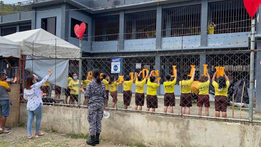 One-of-a-kind proposal in Balamban’s jail