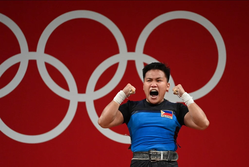 SEA Games Qualifying Tournament in Cebu. In photo is Elreen Ando during the Tokyo Olympics in 2021. Ando will lead other weightlifters to compete for a spot in the national team on March 8 at the Cebu Coliseum. | Inquirer Photo