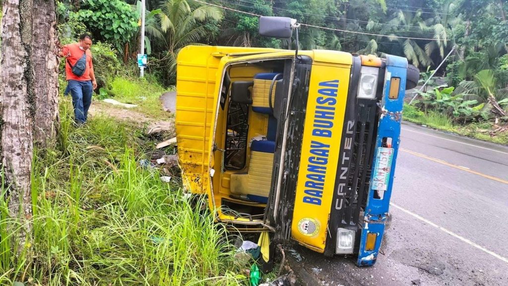 Three persons critical in Naga-Uling bus accident. 