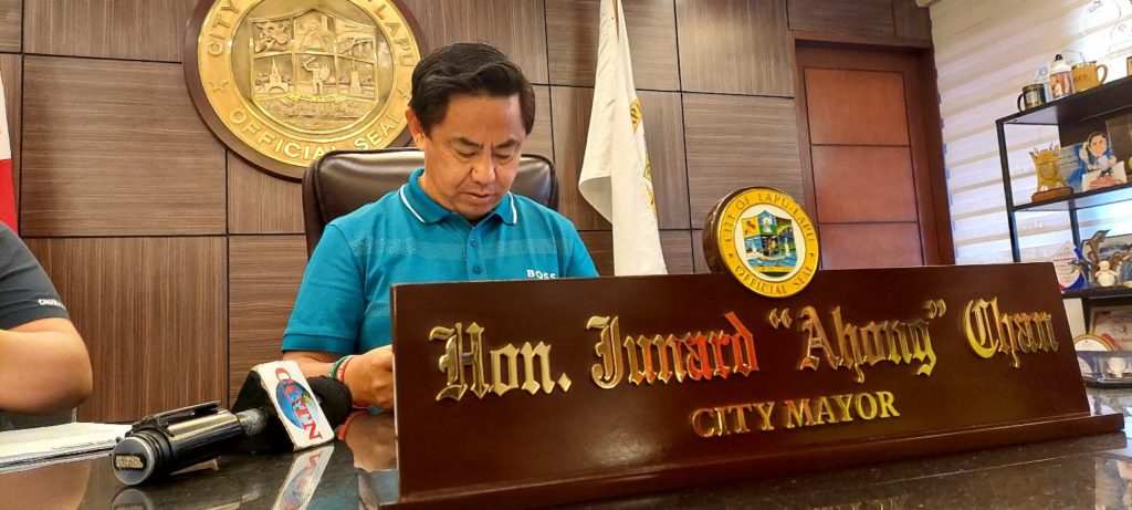 Lapu-Lapu City Mayor Junard "Ahong" Chan 