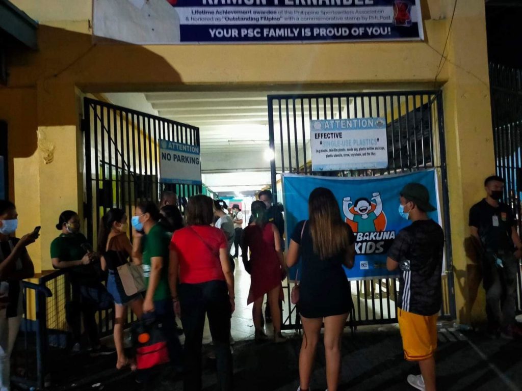Some spectators were not allowed entry at the Cebu City Sports Center for the Tutok to Win Partylist campaign rally.