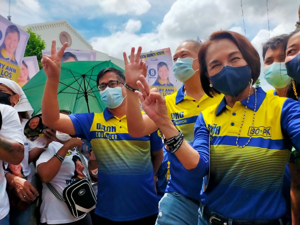 Cebu City mayoral candidate Margot Osmeña (right) says he is hoping that there will be no threats among the Bando Osmeña-Pundok Kauswagan supporters and that the true will of the people will come out in the elections. | Delta Dyrecka Letigio