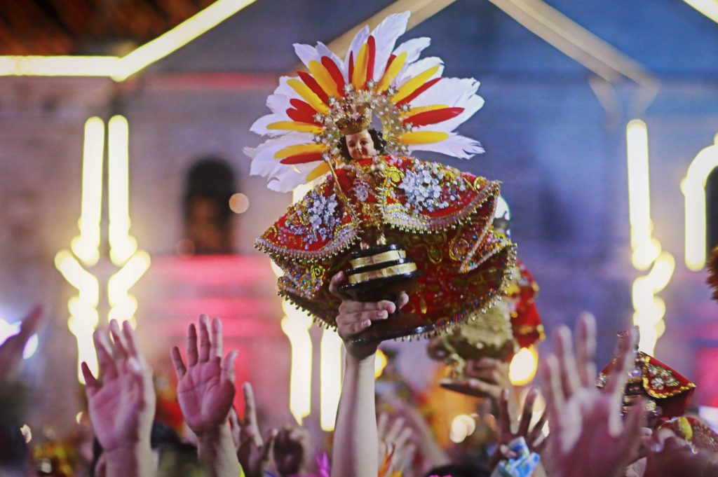 The Sinulog Festival is in honor of the Señor Sto. Niño.
