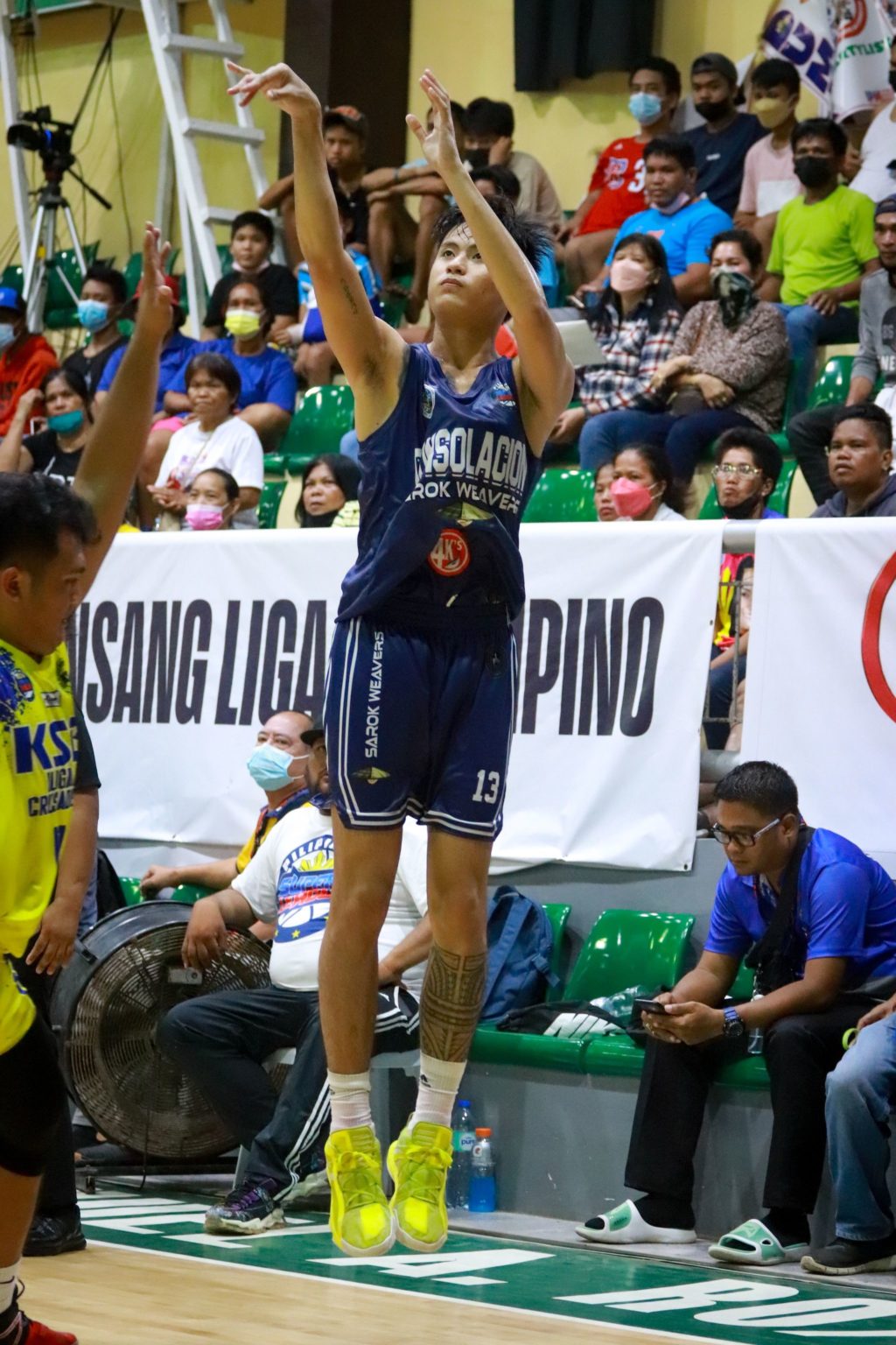 SAROK WEAVERS WIN. Gyle Patrick Montaño of Consolacion Sarok Weavers attempts a jump shot during their game against the KSB Iligan Crusaders in the PSL U-21 tourney. | Photo from PSL Media Bureau.