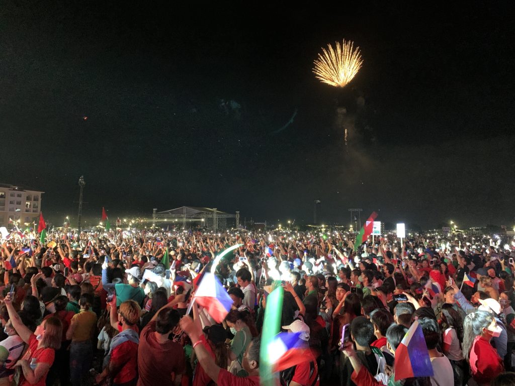 UniTeam woos Cebu voters in its ‘biggest rally yet’