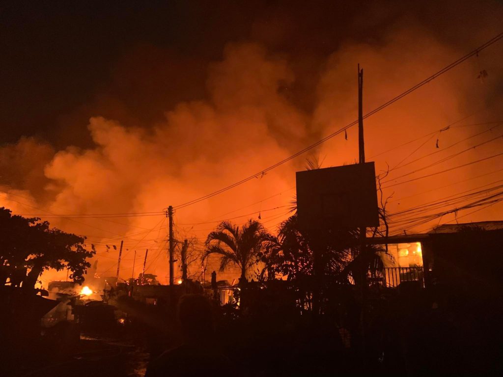 Photo of the fire in Barangay Punta Princesa in Cebu City for story:16 fires reported in Cebu City from June 1 to 20