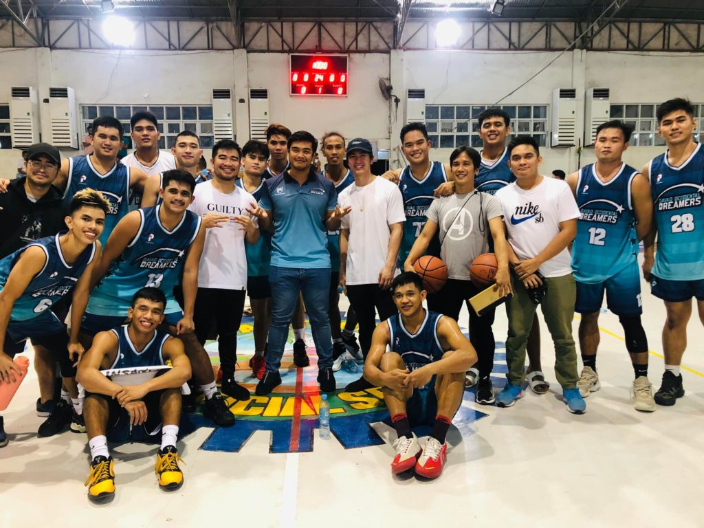 The Davao Occidental Dreamers pose for a group photo in one of their tournaments in Mindanao. | Contributed Photo