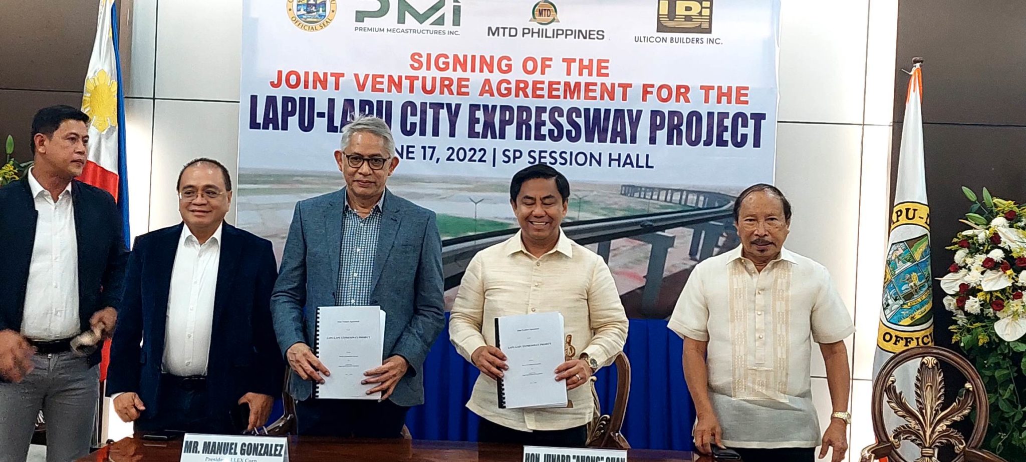 LapuLapu City, LLEX sign MOA for construction of skyway Cebu Daily News