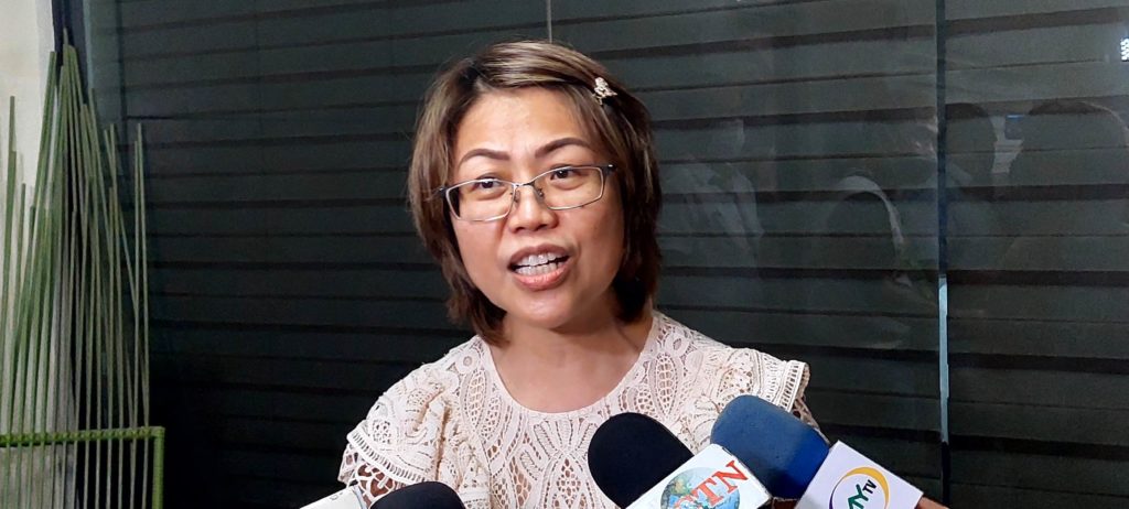 Dr. Mary Jean Loreche, chief pathologist of the Department of Health in Central Visayas (DOH-7), says a person should know his risk classification before he or she would take off the face mask. | Futch Anthony Inso