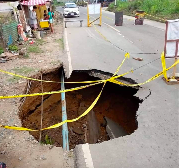 This road at Sitio Absa in, Barangay Don Andres Soriano, in Toledo City is currently unpassable (Naga-Uling Road), as of June 25, 2022./ photos courtesy of DPWH 7