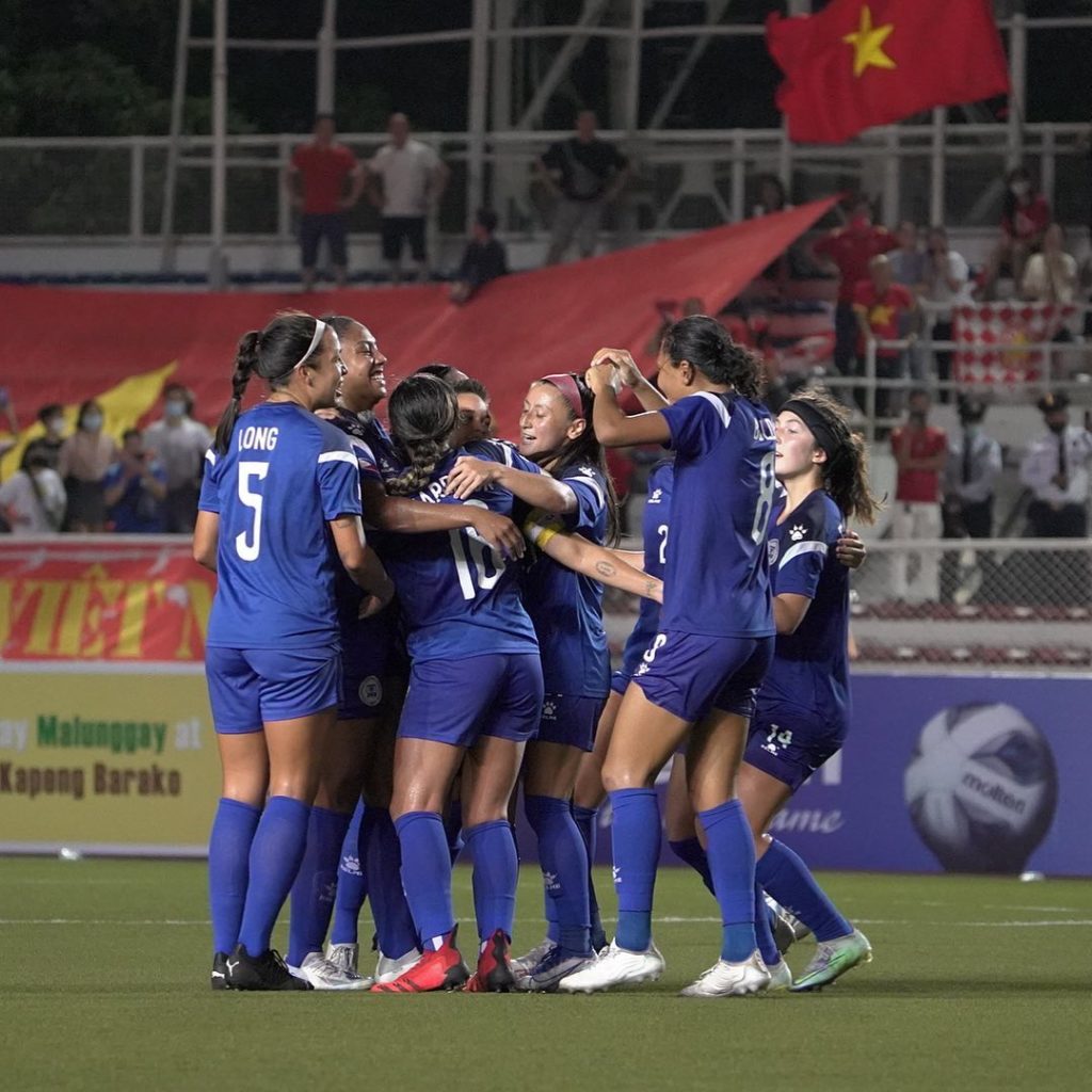 Filipinas win. The Philippine Women's National Football Team or Filipinas celebrate after dethroning defending champion Vietnam in the AFF Women's Championships. | Photo from the PFF's Twitter Page.