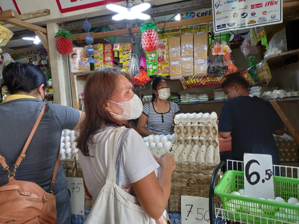 Egg vendors at the Mandaue City Public Market have raised their prices after their supplier in Bantayan Island also raised the prices of each tray of eggs by P7. | Mary Rose Sagarino