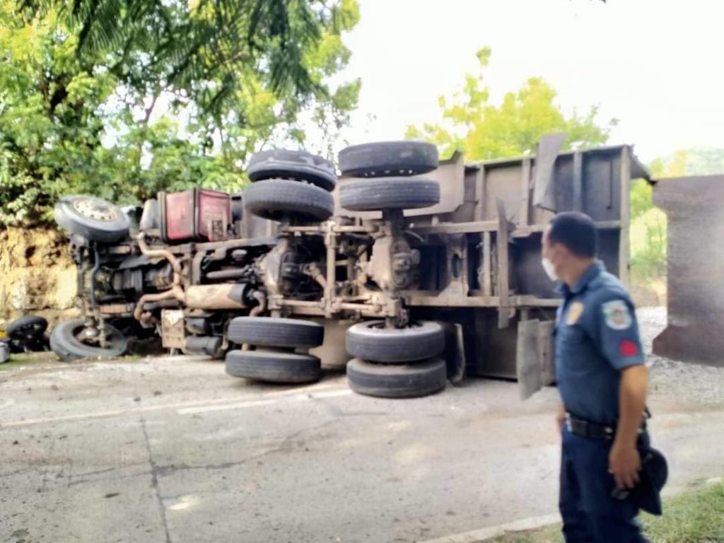 This is the dumptruck that crashed into the motorcycle of Police Lieutenant Colonel Ruben Verbo, Guihulngan Police Chief. Berbo died in the accident. | Contributed photo via Paul Lauro